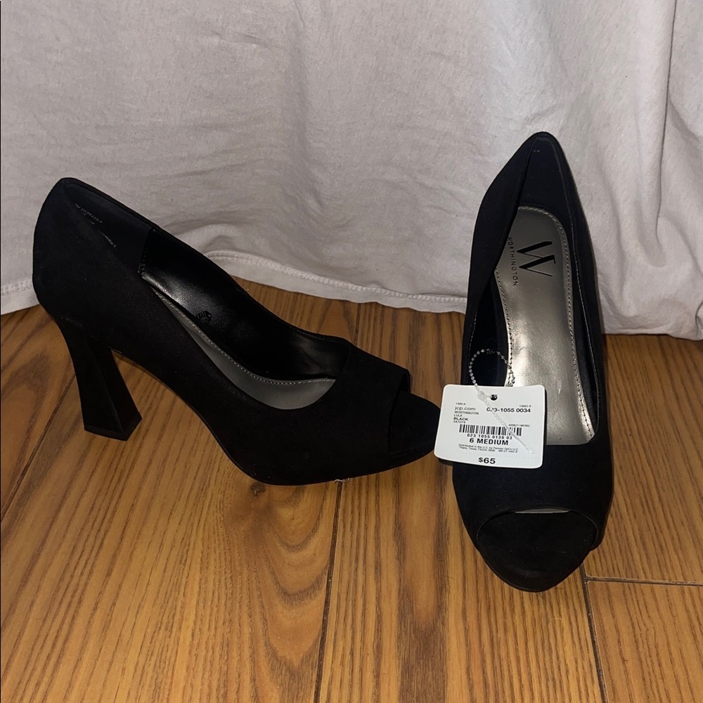 BRAND NEW- Worthington Classic Black Peep-Toe Heels